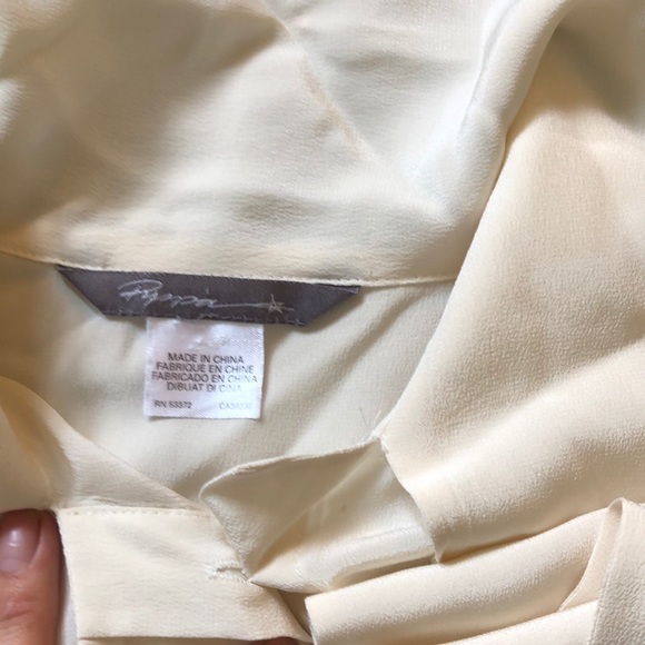 Cream Blouse 100% Silk - Picture 2 of 3